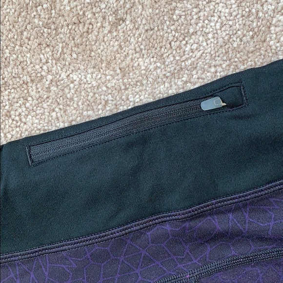 Nike Dri-Fit Cropped Leggings - Picture 6 of 7